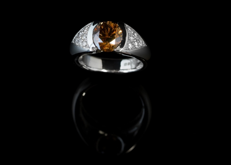 Platinum, chocolate and white diamonds